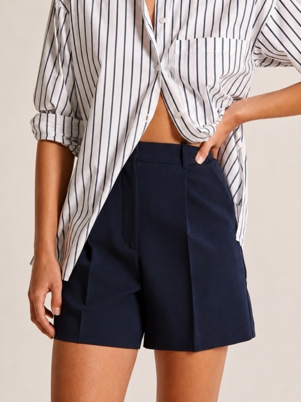 Abercrombie & Fitch Navy Sloan High Rise Tailored Shorts Size Medium
